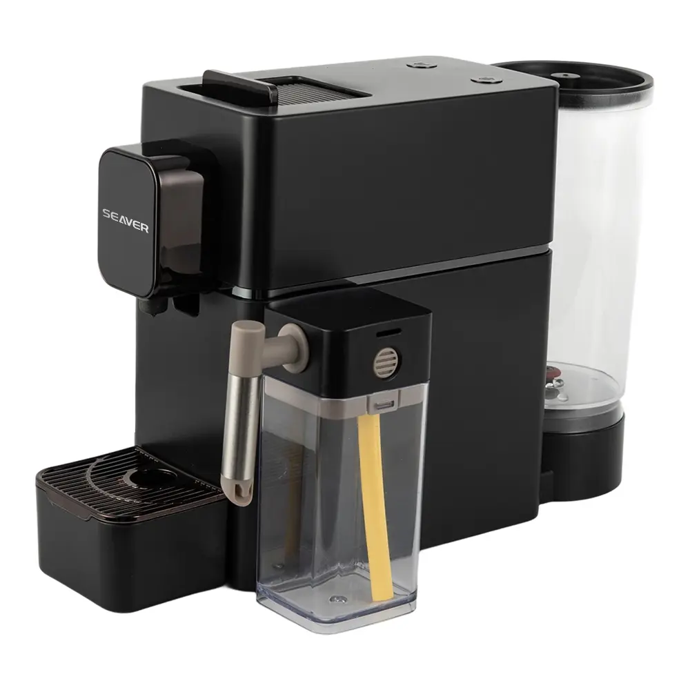 Kapselkaffemaskine med mælkeskummer
